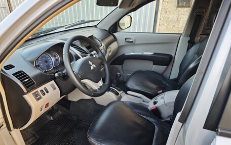 Mitsubishi L200 IV рестайлинг, 2007 год, 1 050 000 рублей, 7 фотография