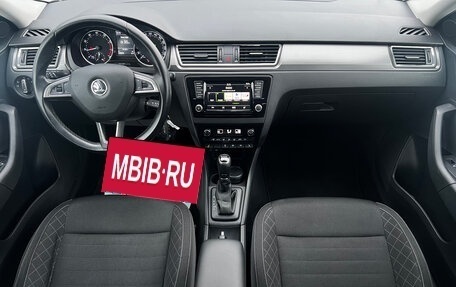 Skoda Rapid I, 2017 год, 1 285 000 рублей, 9 фотография