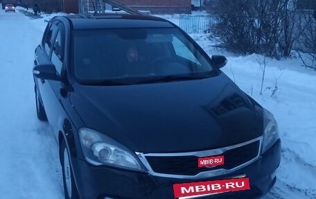 KIA cee'd I рестайлинг, 2010 год, 500 000 рублей, 6 фотография