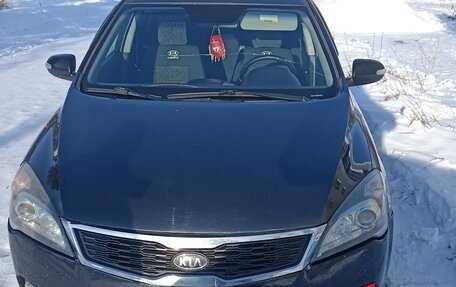 KIA cee'd I рестайлинг, 2010 год, 500 000 рублей, 9 фотография