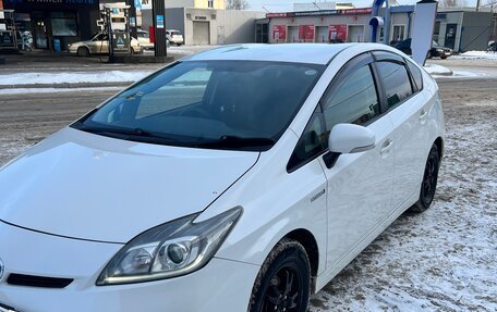Toyota Prius, 2012 год, 1 300 000 рублей, 4 фотография