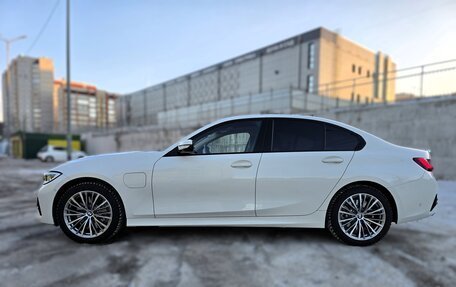 BMW 3 серия, 2021 год, 3 990 000 рублей, 5 фотография