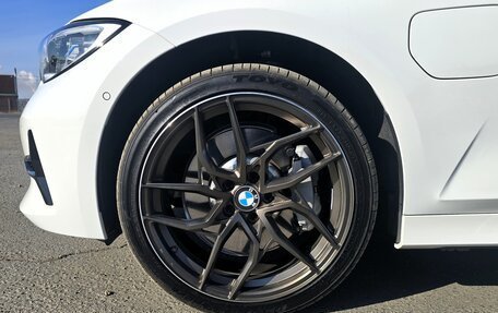 BMW 3 серия, 2021 год, 3 990 000 рублей, 2 фотография