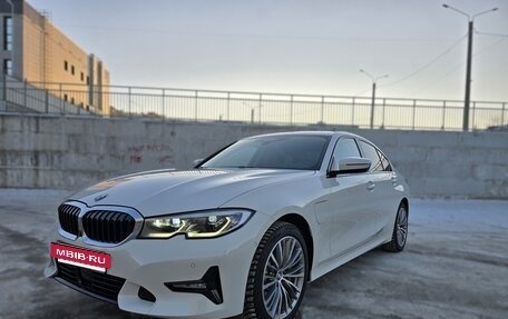 BMW 3 серия, 2021 год, 3 990 000 рублей, 4 фотография