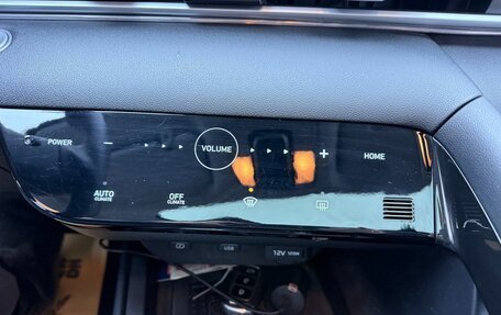 Hyundai Elantra, 2021 год, 1 900 000 рублей, 10 фотография