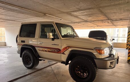 Toyota Land Cruiser 70, 2021 год, 5 800 000 рублей, 7 фотография