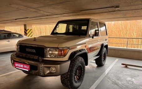 Toyota Land Cruiser 70, 2021 год, 5 800 000 рублей, 22 фотография