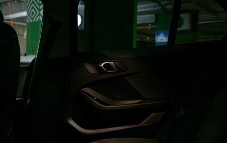 BMW 1 серия, 2021 год, 1 990 000 рублей, 22 фотография