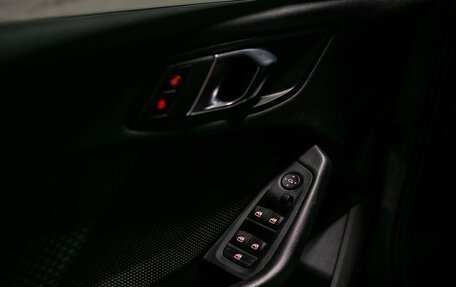 BMW 1 серия, 2021 год, 1 990 000 рублей, 32 фотография