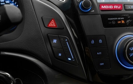 Hyundai i40 I рестайлинг, 2013 год, 1 180 000 рублей, 22 фотография