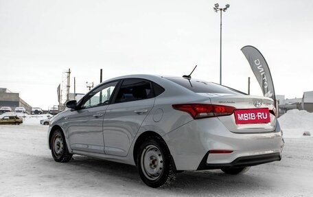 Hyundai Solaris II рестайлинг, 2017 год, 985 000 рублей, 7 фотография