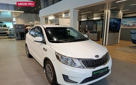 KIA Rio III рестайлинг, 2012 год, 599 000 рублей, 3 фотография