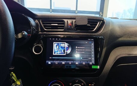 KIA Rio III рестайлинг, 2012 год, 599 000 рублей, 10 фотография