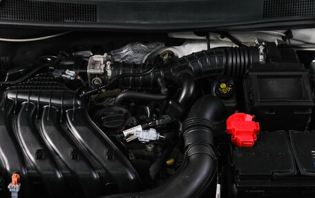 Renault Sandero II рестайлинг, 2018 год, 999 000 рублей, 28 фотография