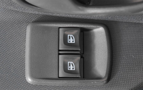 Renault Sandero II рестайлинг, 2018 год, 999 000 рублей, 27 фотография