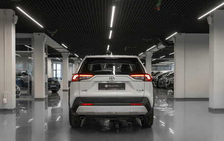 Toyota RAV4, 2025 год, 4 300 000 рублей, 6 фотография