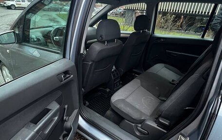 Opel Zafira B, 2008 год, 600 000 рублей, 9 фотография