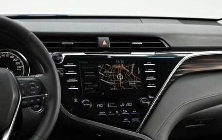 Toyota Camry, 2019 год, 2 499 000 рублей, 16 фотография