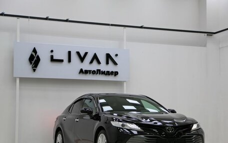 Toyota Camry, 2019 год, 2 499 000 рублей, 18 фотография