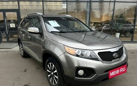 KIA Sorento II рестайлинг, 2010 год, 1 070 000 рублей, 17 фотография