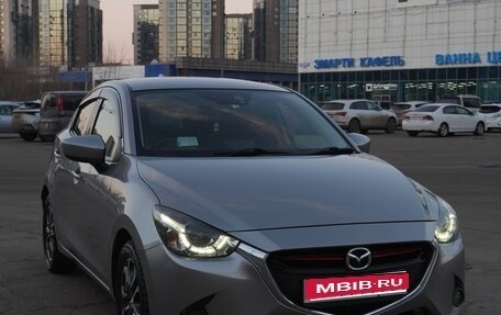 Mazda Demio IV, 2016 год, 980 000 рублей, 1 фотография