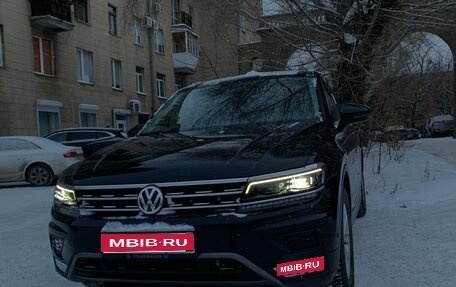Volkswagen Tiguan II, 2017 год, 2 900 000 рублей, 1 фотография