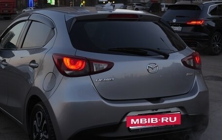 Mazda Demio IV, 2016 год, 980 000 рублей, 10 фотография