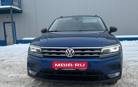 Volkswagen Tiguan II, 2020 год, 3 700 000 рублей, 4 фотография