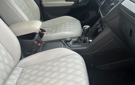 Volkswagen Tiguan II, 2020 год, 3 700 000 рублей, 19 фотография