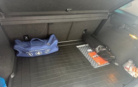 Volkswagen Tiguan II, 2020 год, 3 700 000 рублей, 23 фотография