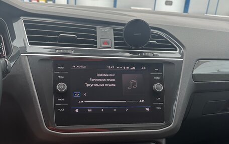 Volkswagen Tiguan II, 2020 год, 3 700 000 рублей, 39 фотография