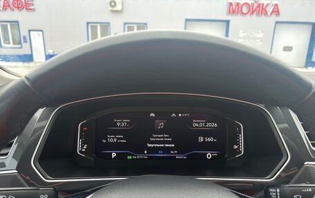 Volkswagen Tiguan II, 2020 год, 3 700 000 рублей, 36 фотография