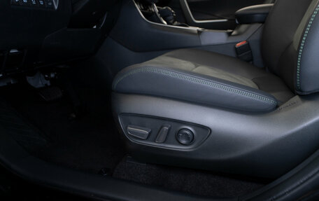 Toyota RAV4, 2025 год, 4 200 000 рублей, 15 фотография