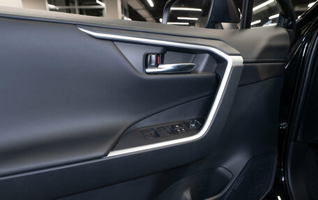Toyota RAV4, 2025 год, 4 200 000 рублей, 14 фотография