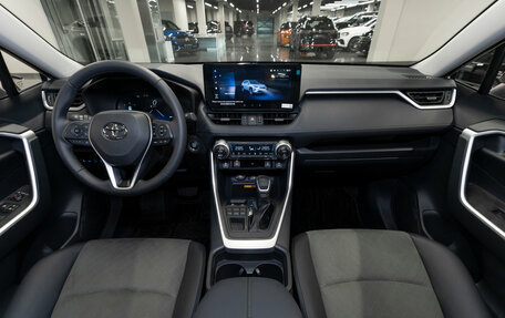 Toyota RAV4, 2025 год, 4 300 000 рублей, 8 фотография