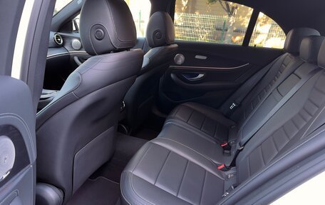 Mercedes-Benz E-Класс, 2020 год, 5 555 000 рублей, 14 фотография