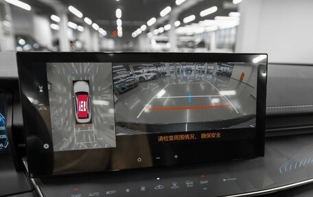 Toyota Camry, 2025 год, 4 600 000 рублей, 21 фотография