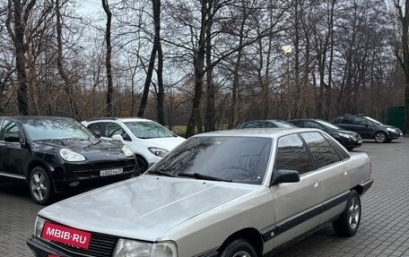 Audi 100, 1988 год, 225 000 рублей, 2 фотография