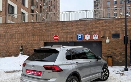 Volkswagen Tiguan II, 2018 год, 3 000 000 рублей, 2 фотография