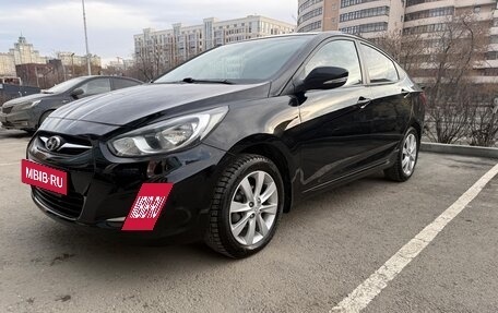 Hyundai Solaris II рестайлинг, 2012 год, 790 000 рублей, 2 фотография