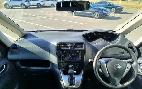 Nissan Serena IV, 2011 год, 1 090 000 рублей, 8 фотография