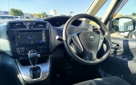 Nissan Serena IV, 2011 год, 1 090 000 рублей, 10 фотография