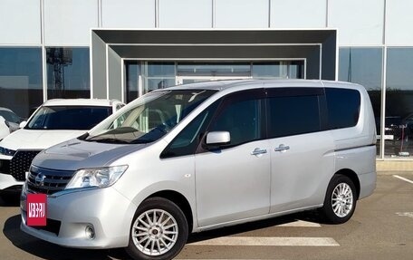 Nissan Serena IV, 2011 год, 1 090 000 рублей, 2 фотография