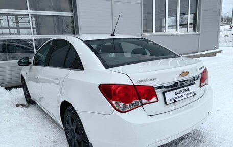 Chevrolet Cruze II, 2011 год, 585 000 рублей, 8 фотография