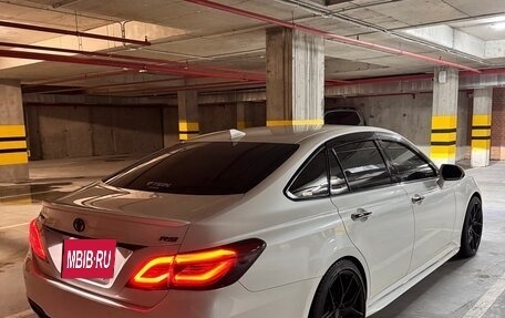 Toyota Crown, 2018 год, 3 300 000 рублей, 3 фотография