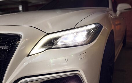 Toyota Crown, 2018 год, 3 300 000 рублей, 17 фотография