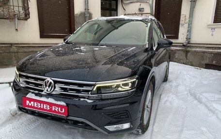 Volkswagen Tiguan II, 2017 год, 2 900 000 рублей, 8 фотография