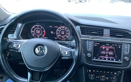 Volkswagen Tiguan II, 2017 год, 2 900 000 рублей, 22 фотография