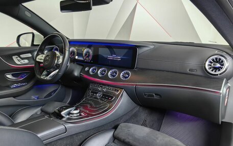 Mercedes-Benz E-Класс, 2019 год, 4 555 000 рублей, 13 фотография