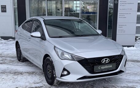 Hyundai Solaris II рестайлинг, 2021 год, 1 450 000 рублей, 3 фотография